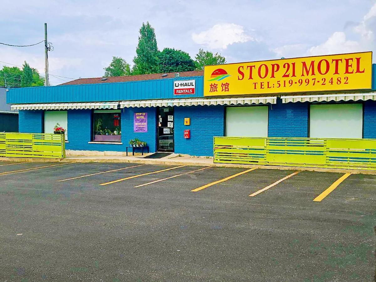 Stop 21 Motel Southampton Exteriér fotografie